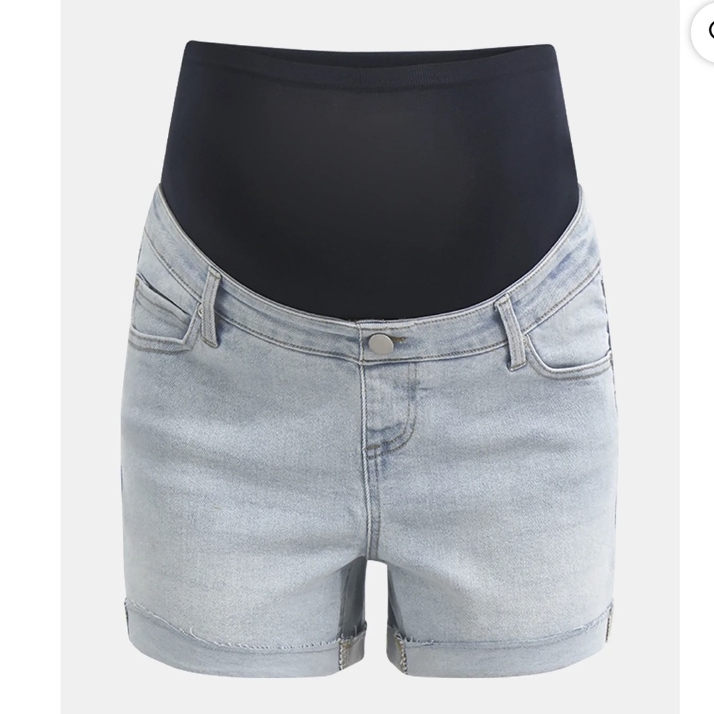 Time and Tru Women's Maternity Roll Cuff Shorts Size M